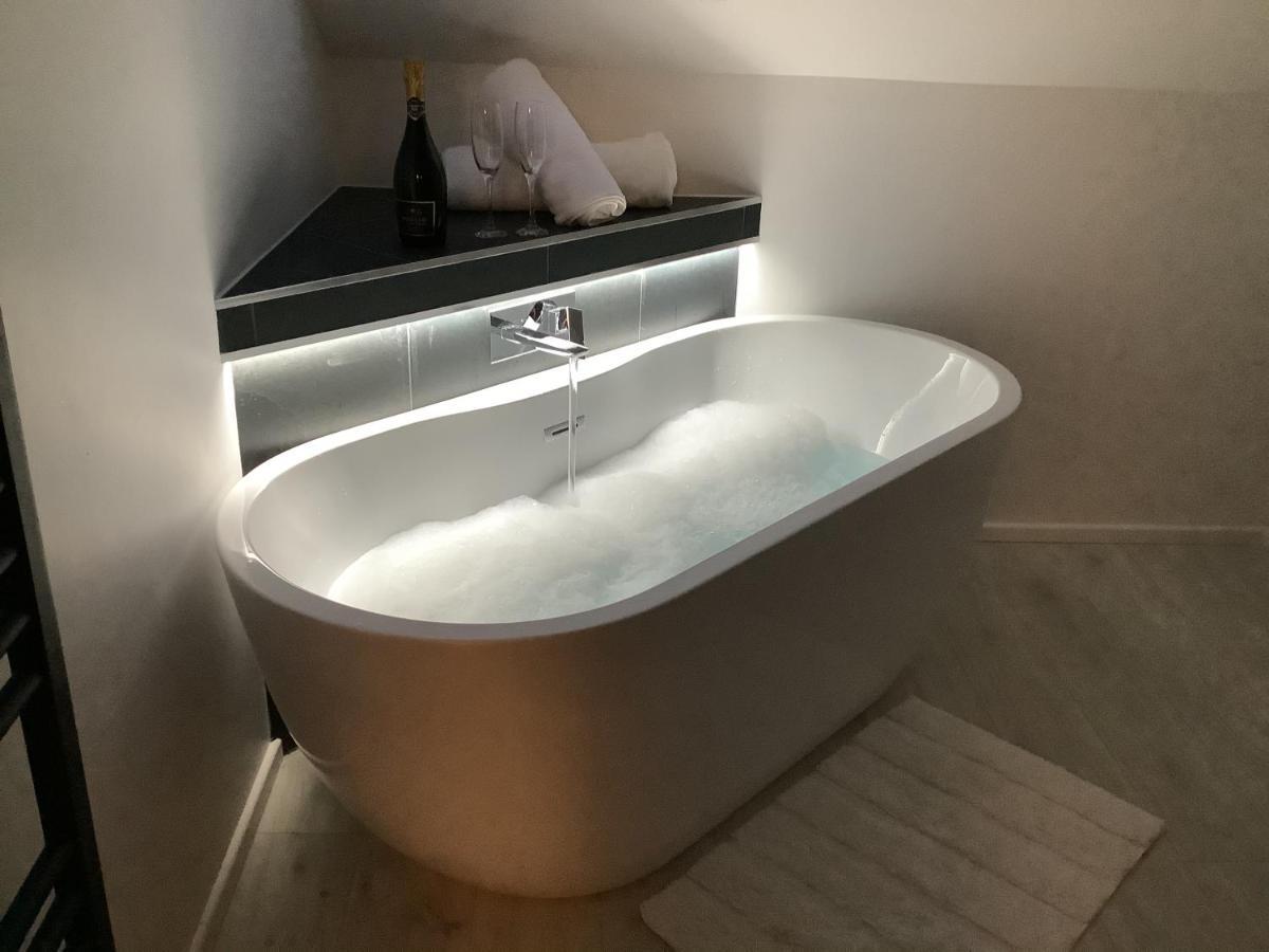 Little London Bed & Breakfast And Glamping Pod Ξενοδοχείο Abercraf Εξωτερικό φωτογραφία